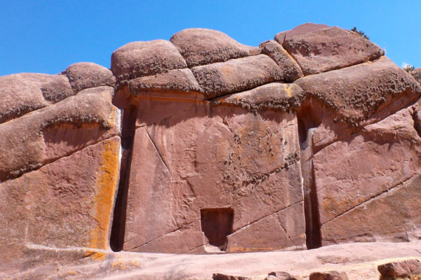 Tour Aramu Muru  – ½  día
